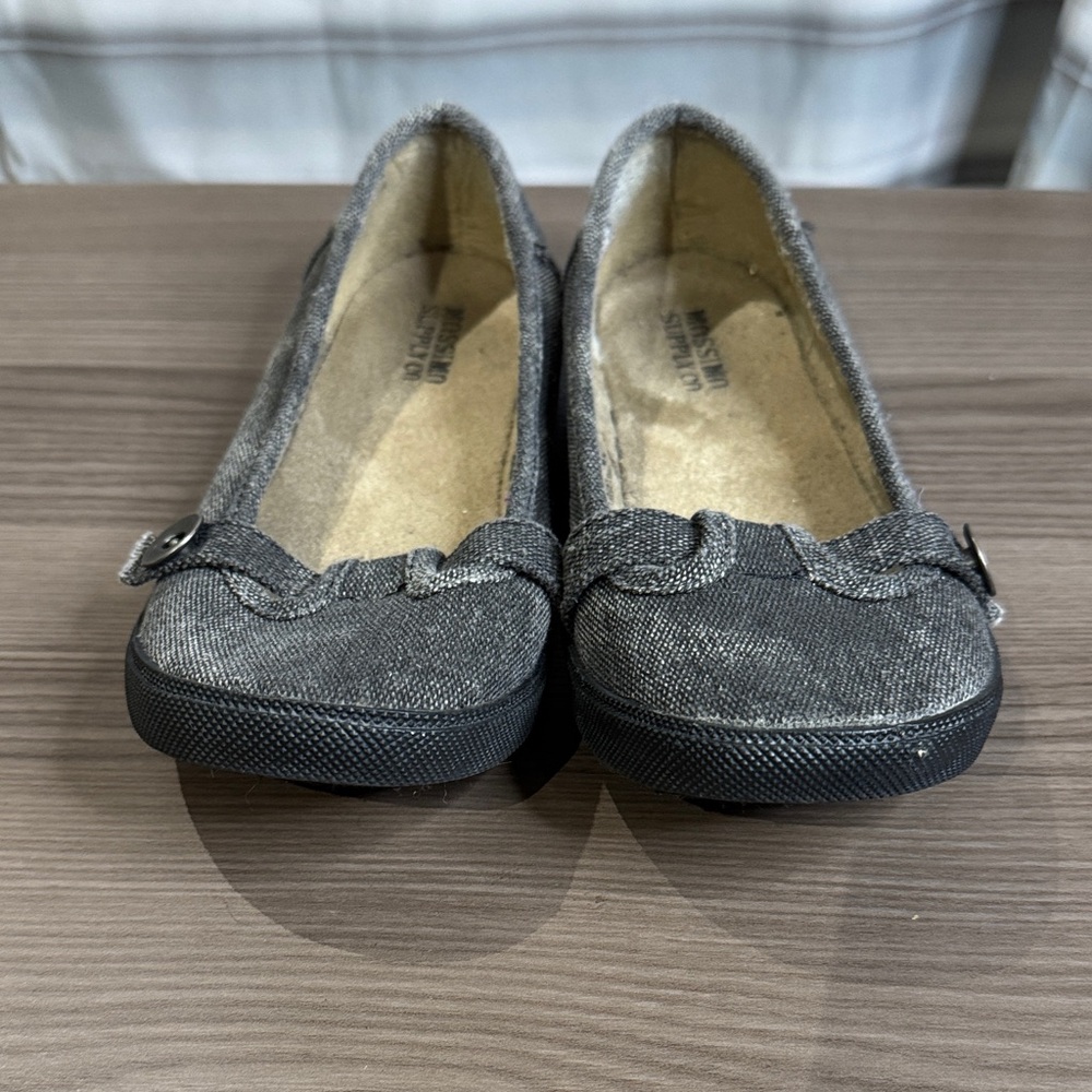 Massimo Gray Denim Flats with Black Sole - Picture 3 of 9